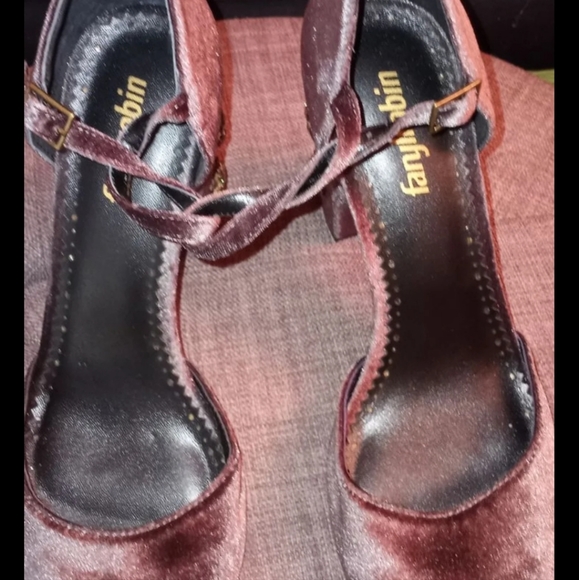 Anthropologie FARYL ROBIN SIZE 10 HEELS NEW GREY VELOUR $198 - Picture 2 of 6